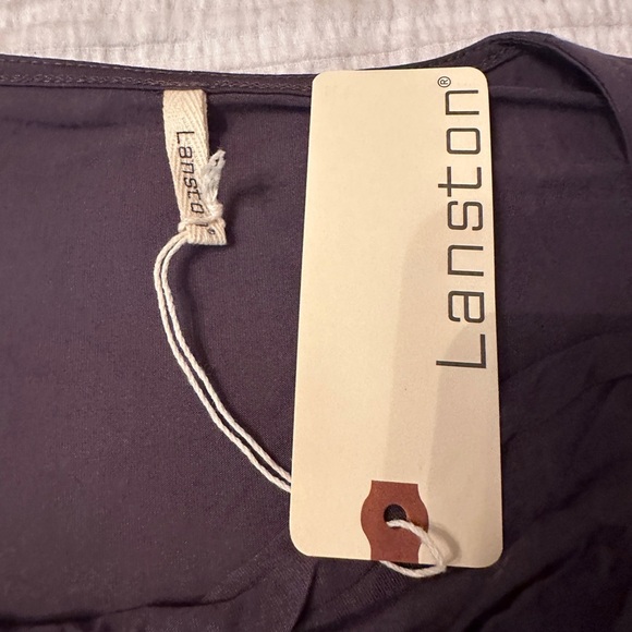 Lanston Drape Front Top - NWT - Size M - Picture 6 of 8